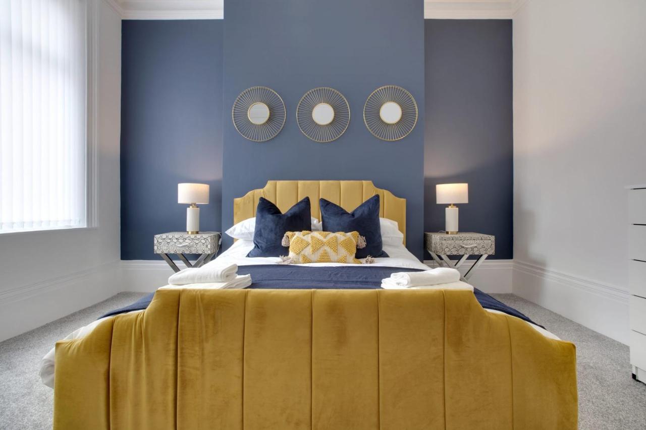 Stunning 4-Bedroom, 2 Bathrooms In Sunderland Sunderland  Exteriör bild