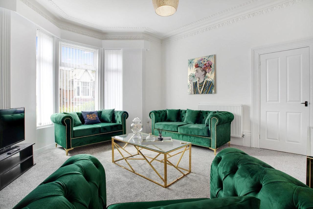 Stunning 4-Bedroom, 2 Bathrooms In Sunderland Sunderland  Exteriör bild